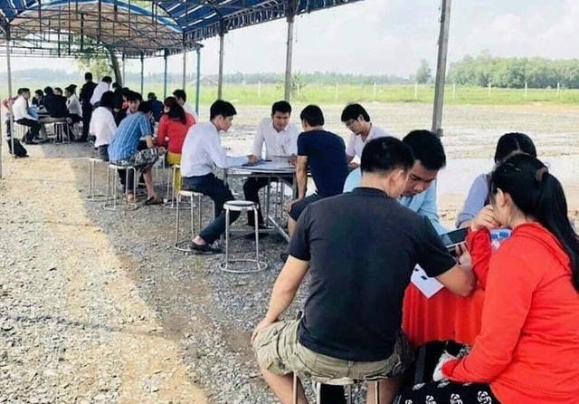 Nhiều nhà đầu tư đang cảm thấy bế tắc với món hàng giá hời mua được trong lúc dịch bệnh.  