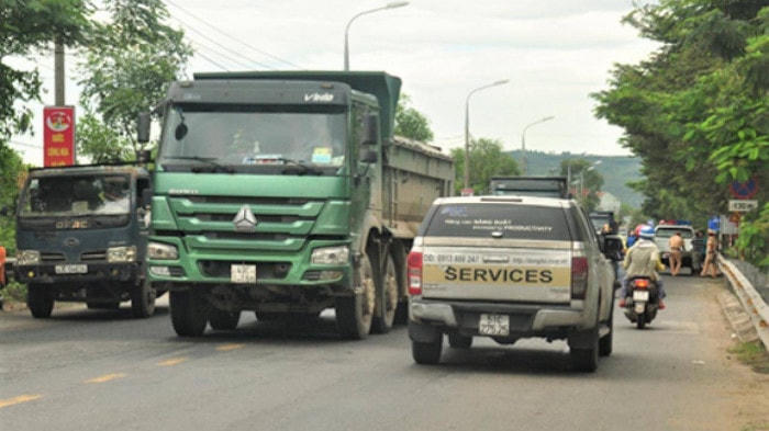 Tuyến QL14B hiện rất chật hẹp, tiềm ẩn nguy cơ tai nạn giao thông. Ảnh minh họa.