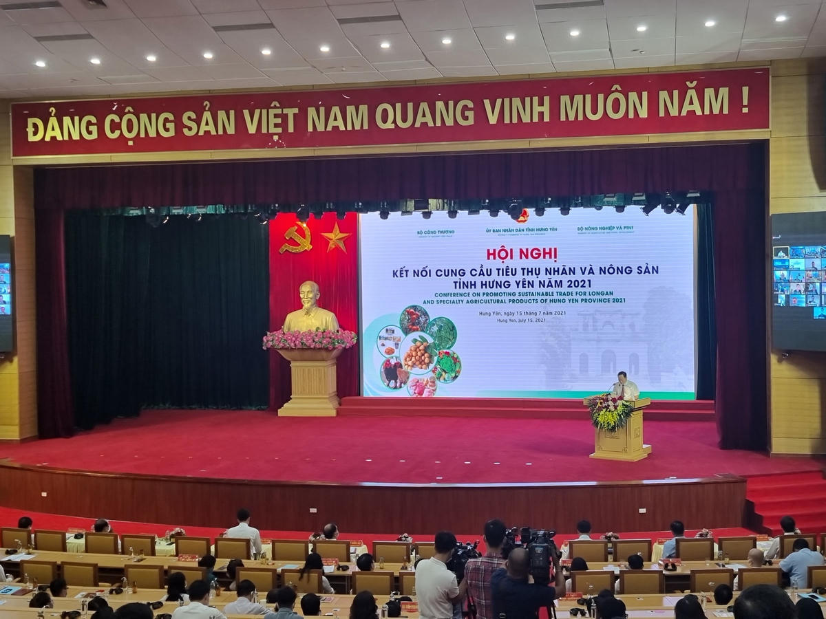 Quang cảnh hội nghị 