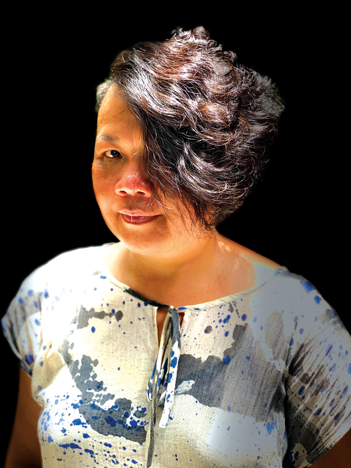 NTK Thu Trần.  .  