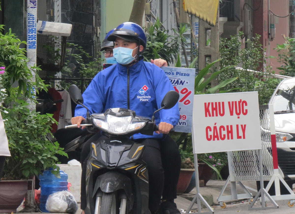 Cách ly nhiều người ở TP HCM liên quan đến bệnh nhân giám đốc người Nhật.