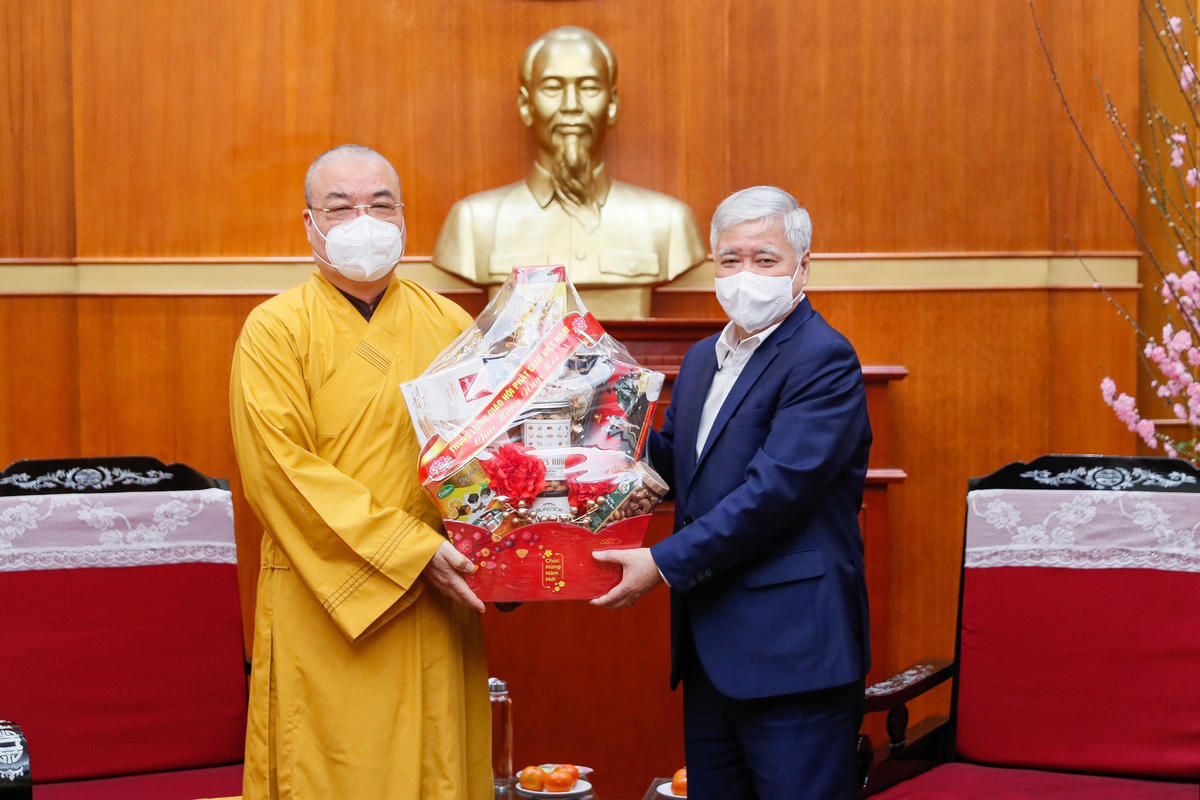 Hòa thượng Thích Thanh Nhiễu chúc mừng UBTƯ MTTQ Việt Nam nhân dịp năm mới Xuân Nhâm Dần 2022 