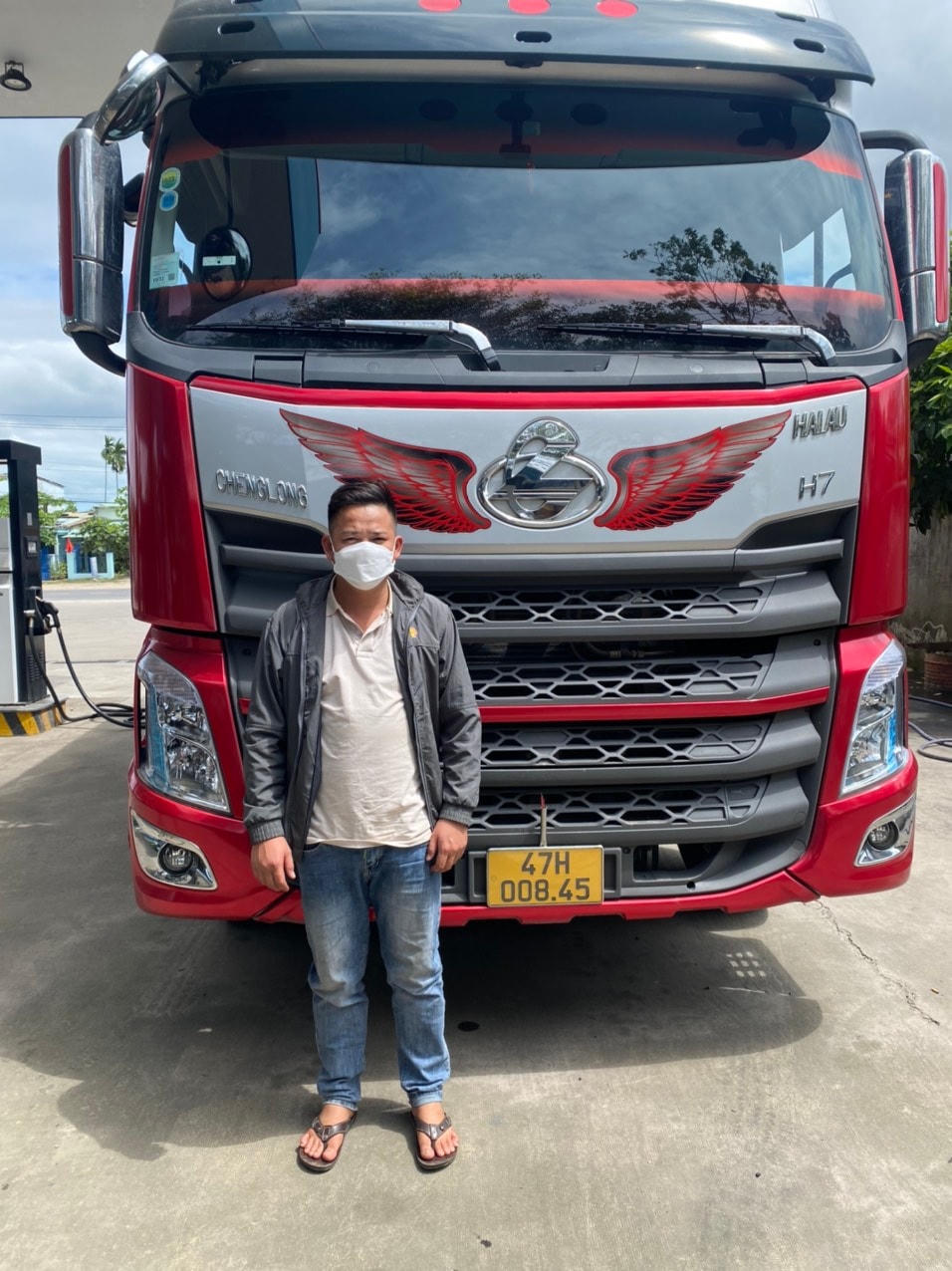Tài xế Tùng cùng phương tiện gây tai nạn giao thông.