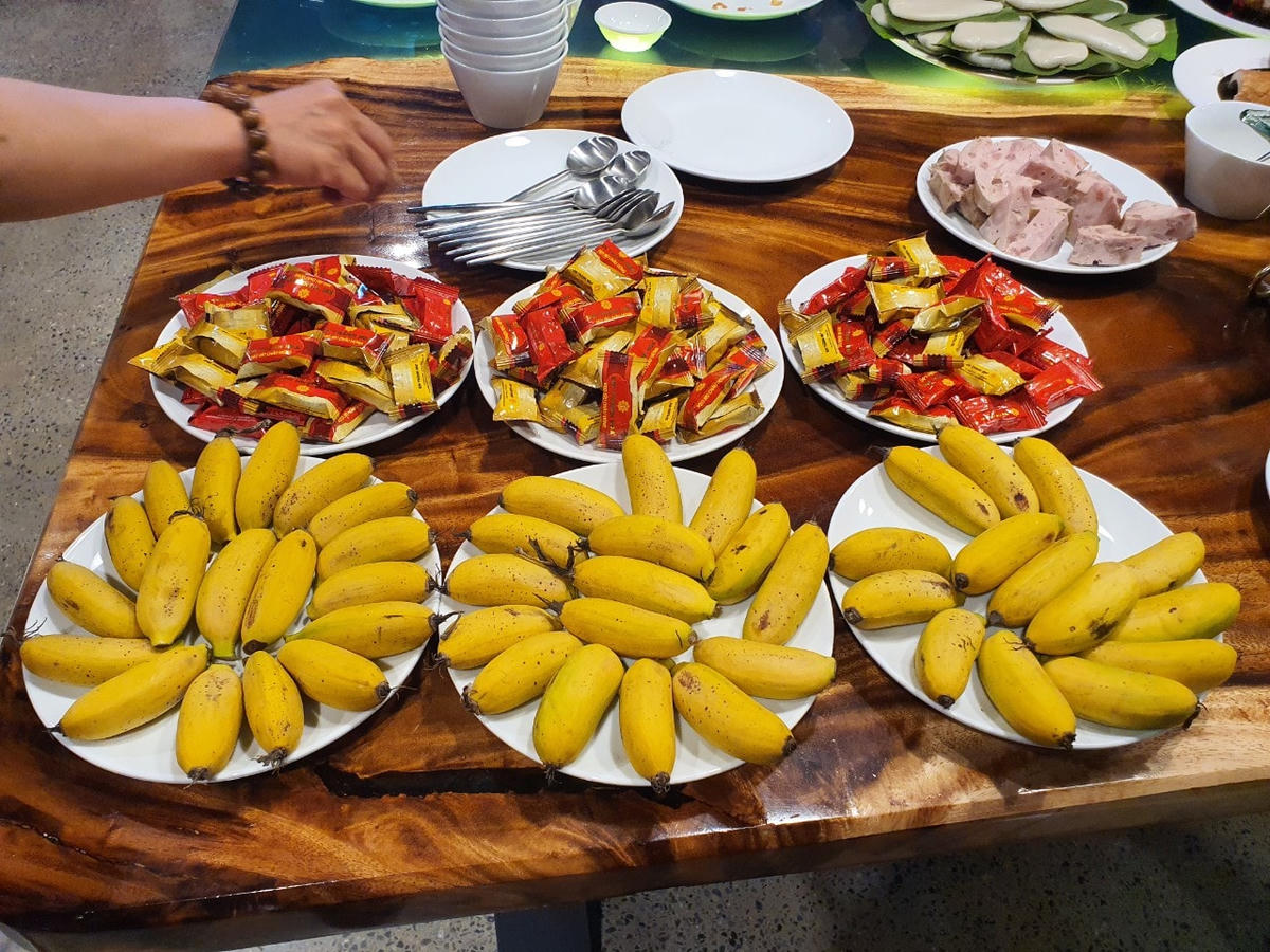 Kẹo Sìu Châu, chuối Ngự, món ẩm thực nổi tiếng ở Nam Định.