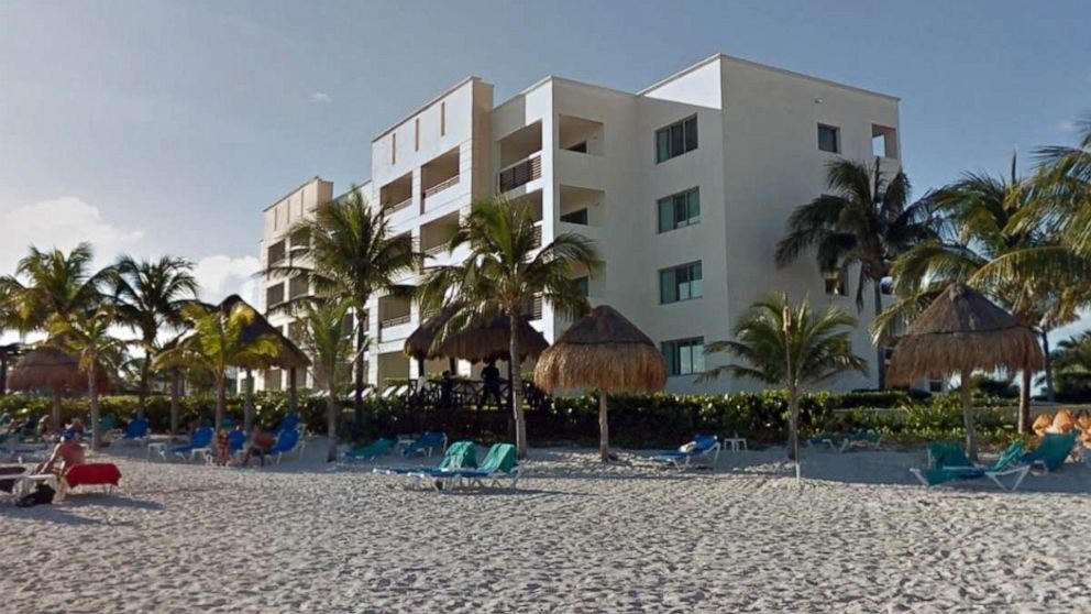 Bãi biển phía trước khu nghỉ mát Hyatt Ziva Riviera Cancun.