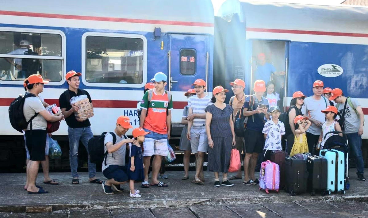 Quảng Bình chào đón chuyến tàu charter đầu tiên