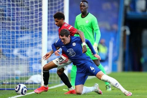 Tình huống theo kèm của Christensen đối với Rashford.