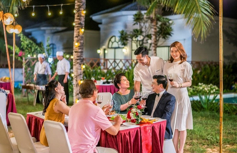 Giải mã sức hút kỳ nghỉ biệt thự biển - xu hướng du lịch thời thượng thế giới