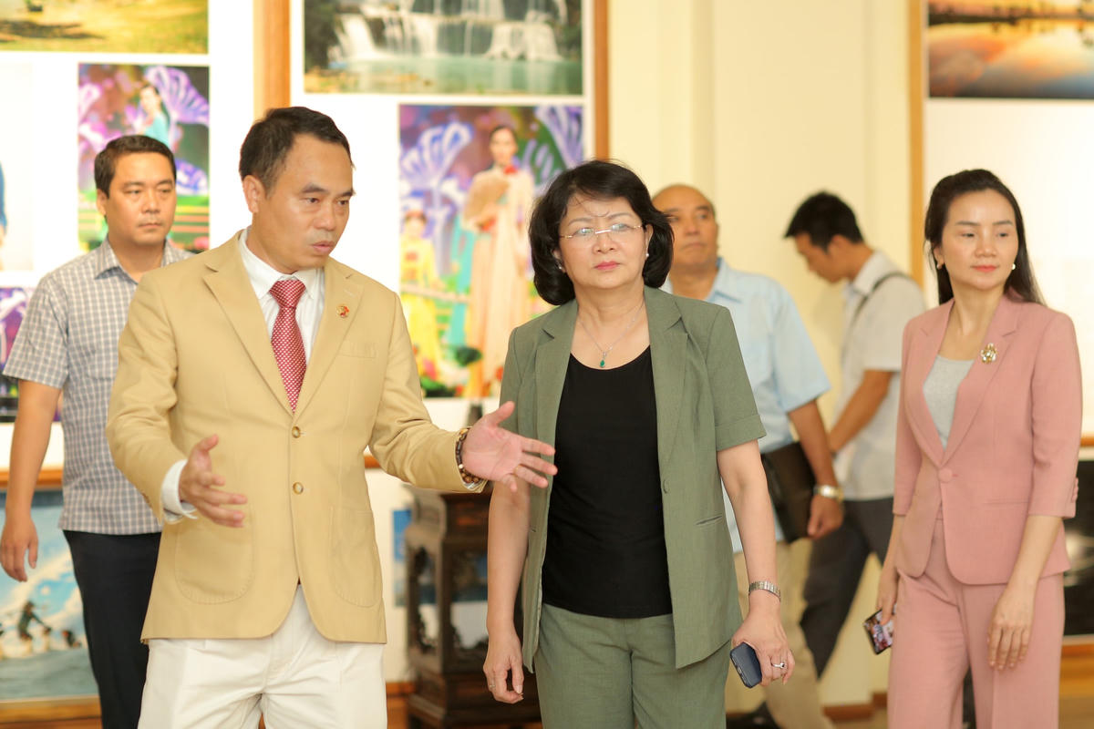 Bảo tàng Trầm Hương là bảo tàng tư nhân về trầm hương duy nhất ở Việt Nam.