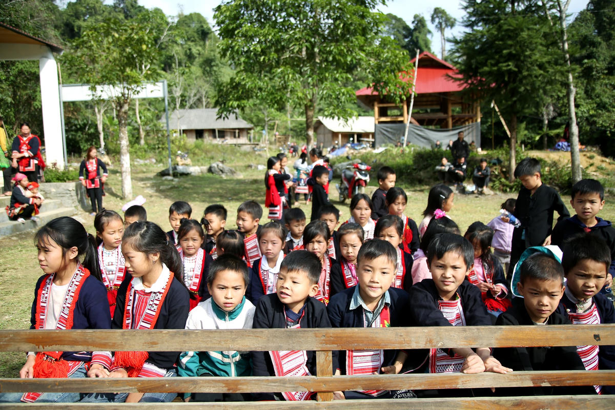 Hà Giang: Trẻ em Nà Bó hạnh phúc trong lễ khánh thành điểm trường mới