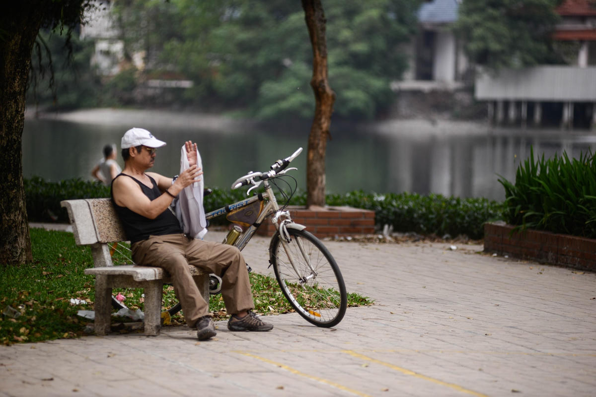 Hiện tại, hồ Thiền Quang là khu vực tập thể dục của người dân quanh đây. Bên cạnh đó, nơi này có rất nhiều cây xanh bóng mát, thích hợp cho các gia đình tổ chức các hoạt động ngoài trời. 