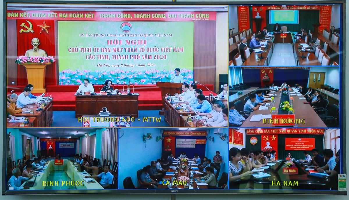 Hội nghị tổ chức theo hình thức trực tuyến với nhiều điểm cầu. Ảnh: Quang Vinh.