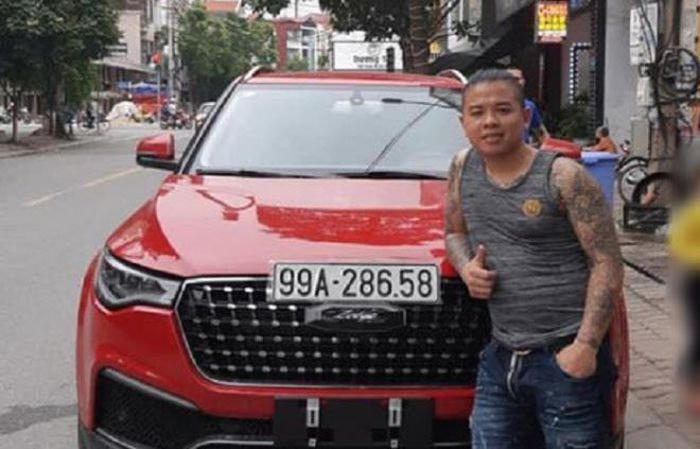 Vụ "Truy tìm 2 thanh niên bắn vào xe của ‘giang hồ mạng’ Dương Minh Tuyền tại Hải Dương