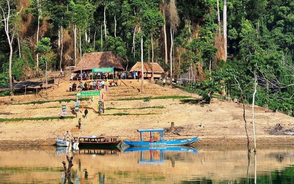 Một góc Vườn Quốc gia sông Thanh.