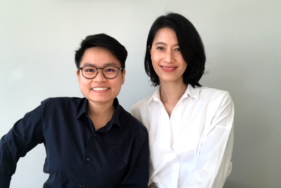 Hạnh Nguyễn và Thái Ngọc Bảo Trâm - hai người đồng sáng lập cổng điện tử đồng hành với chiến dịch “Hãy ở nhà”.