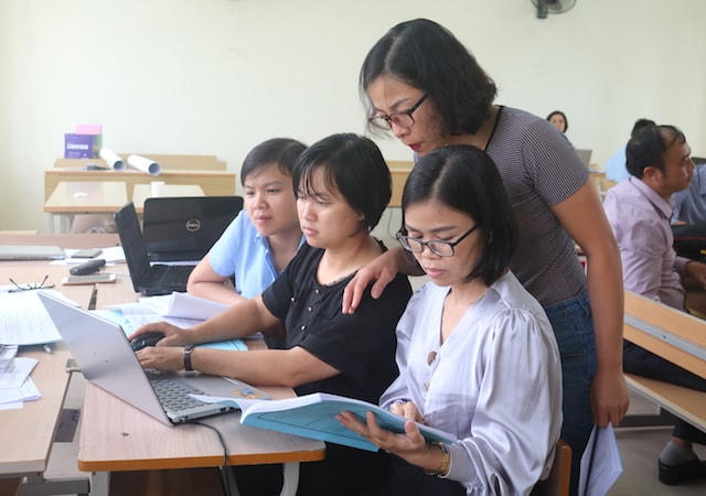 Hơn 400 giáo viên miền núi phía Bắc được bồi dưỡng chương trình mới 