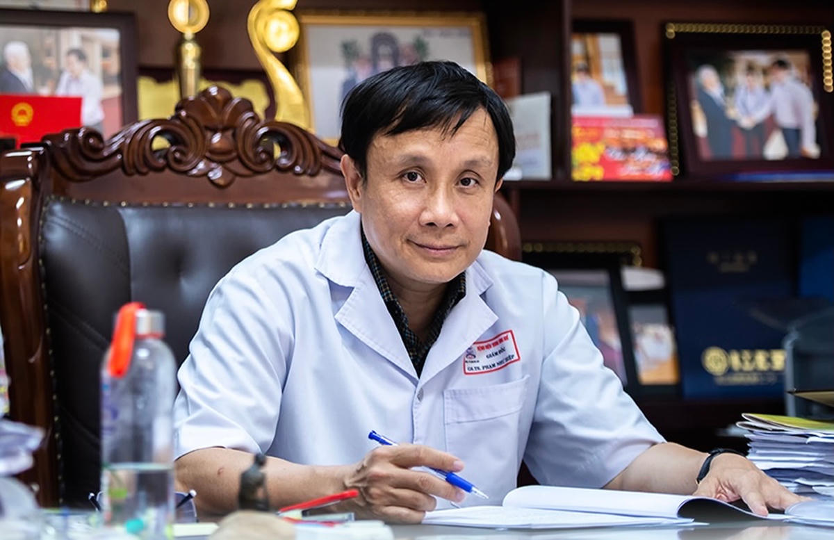 GS.TS Phạm Như Hiệp, Giám đốc Bệnh viện Trung ương Huế, ứng cử viên đại biểu Quốc hội khoá XV.