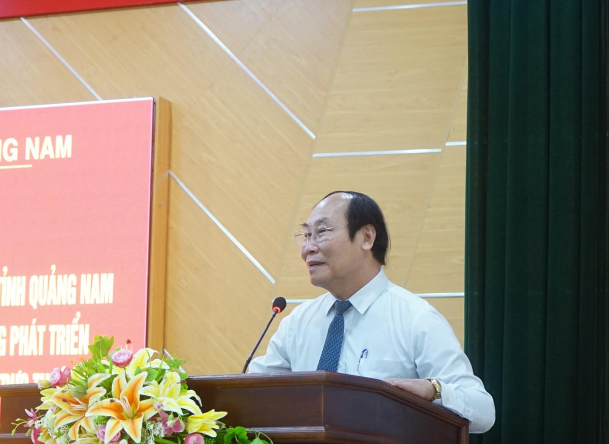 Ông Võ Xuân Ca phát biểu khai mạc hội thảo.