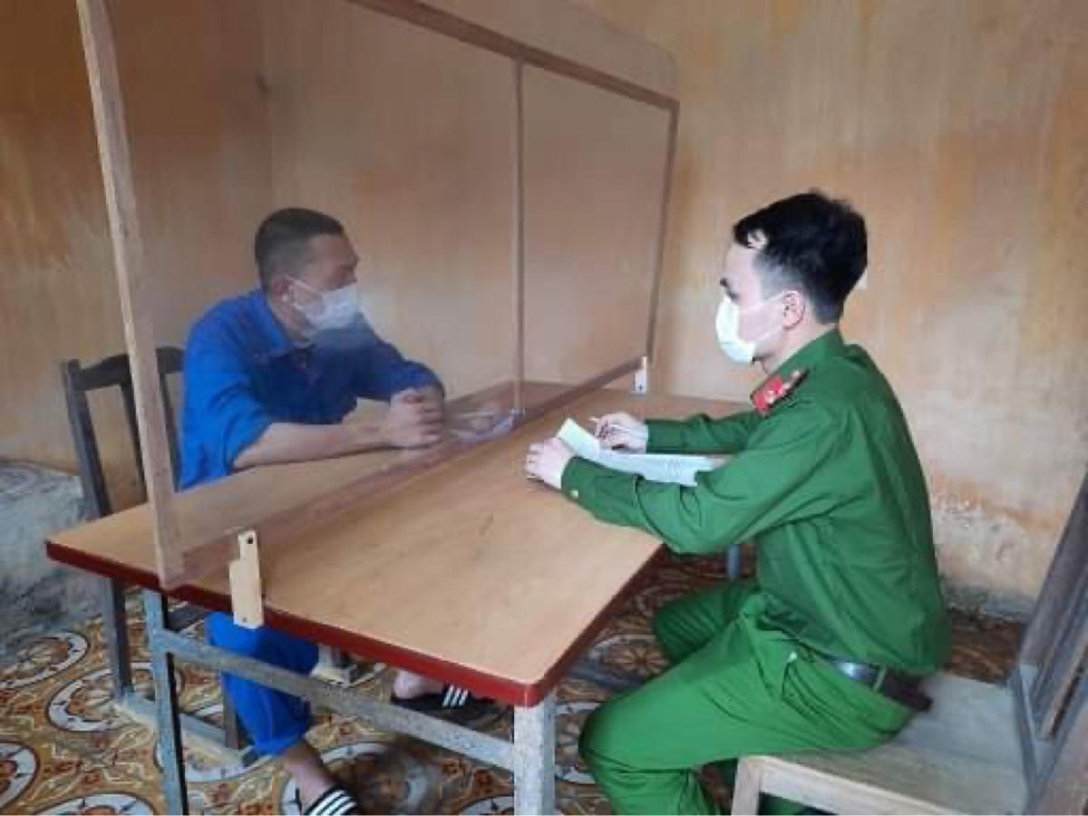Hải Dương: Bắt 2 đối tượng cho vay tín dụng đen với lãi suất 'cắt cổ'