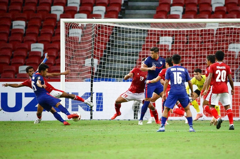 Indonesia vào chung kết AFF Cup 2020 sau 120 phút đầy khó khăn trước chủ nhà Singapore.  