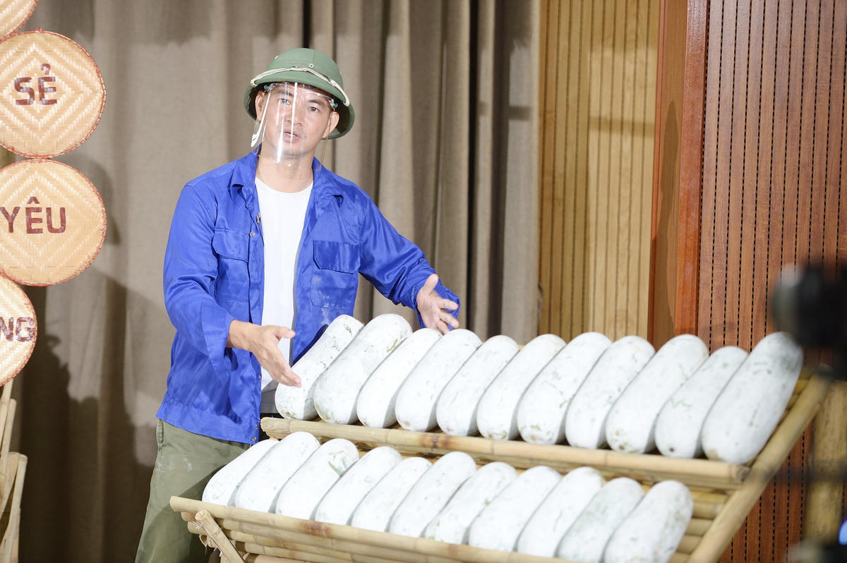 Nghệ sỹ Xuân Bắc kêu gọi người dân chung tai giúp bà con vùng dịch tiêu thụ nông sản.