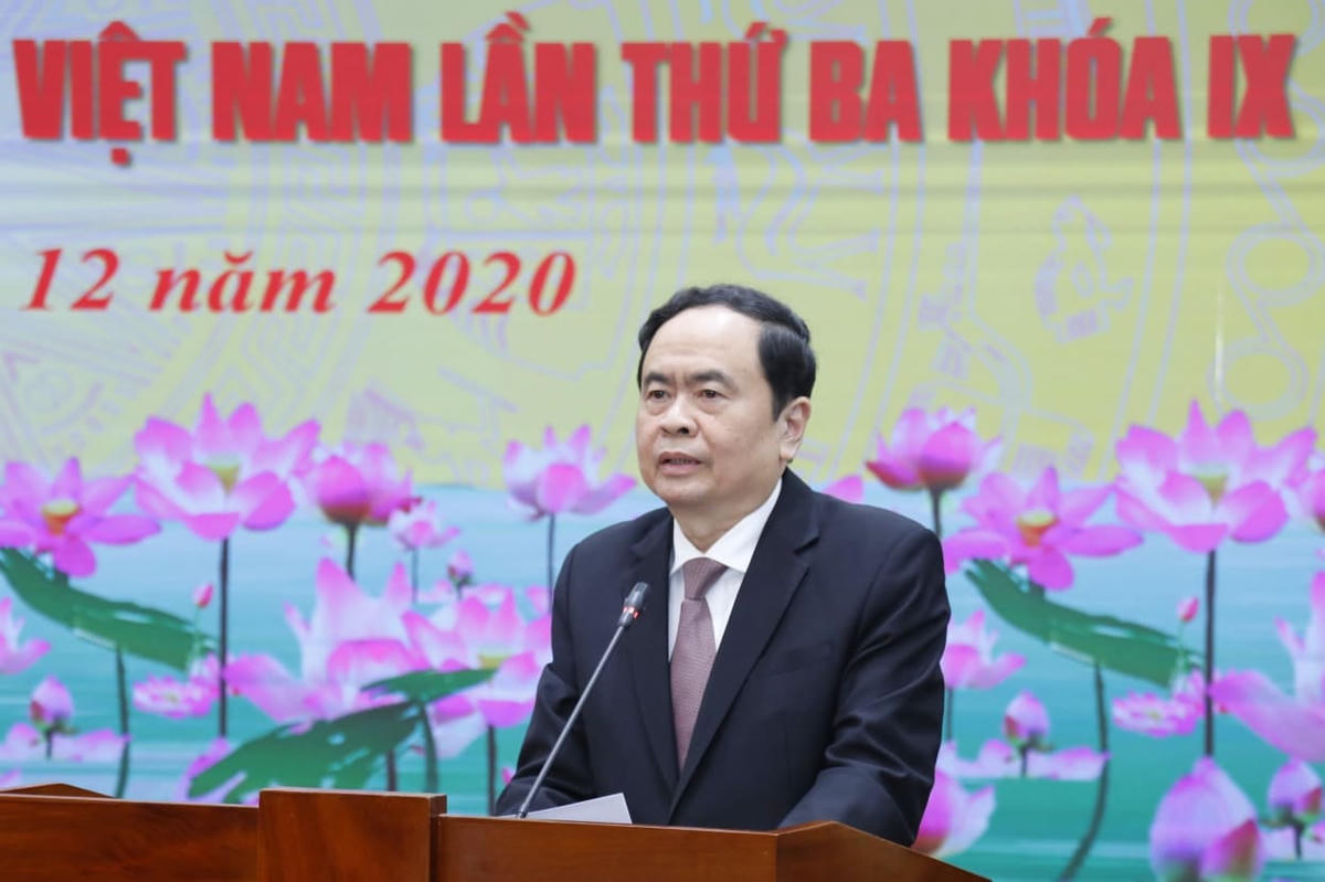 Chủ tịch Trần Thanh Mẫn phát biểu kết luận Hội nghị. Ảnh: Quang Vinh.