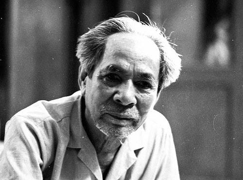 Nhà thơ Tế Hanh (1921-2009).  