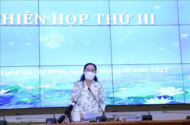 Bà Nguyễn Thị Lệ - Chủ tịch HĐND, Chủ tịch Ủy ban bầu cử TP HCM chủ trì Phiên họp thứ 3.