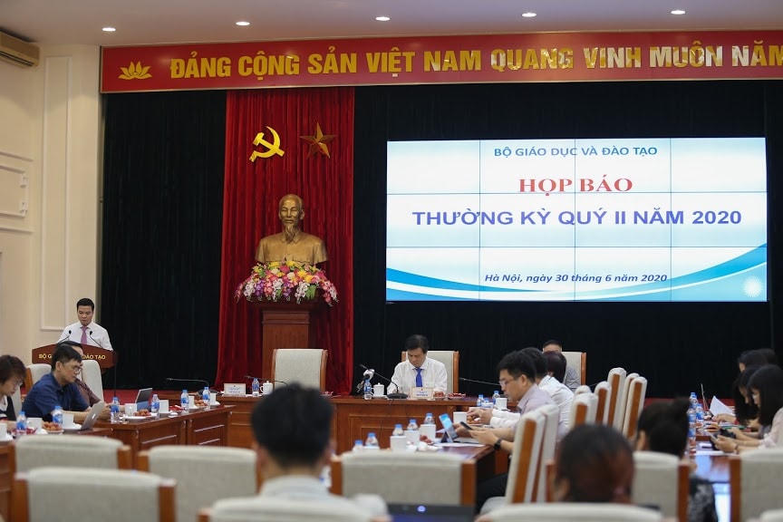 Quang cảnh buổi họp báo.