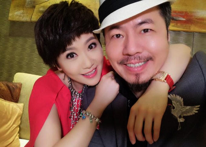 Người dẫn chương trình Nancy Kou của Đài Loan và chồng mình. Ảnh: ettoday.