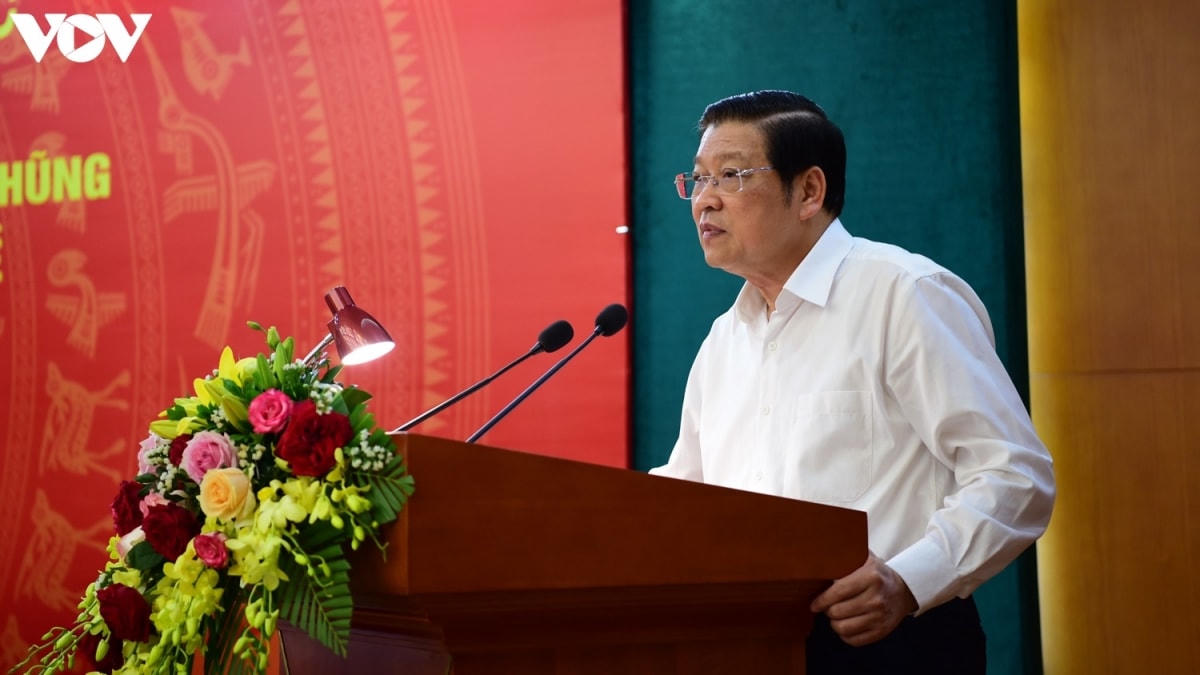   Trưởng Ban Nội chính Trung ương Phan Đình Trạc.