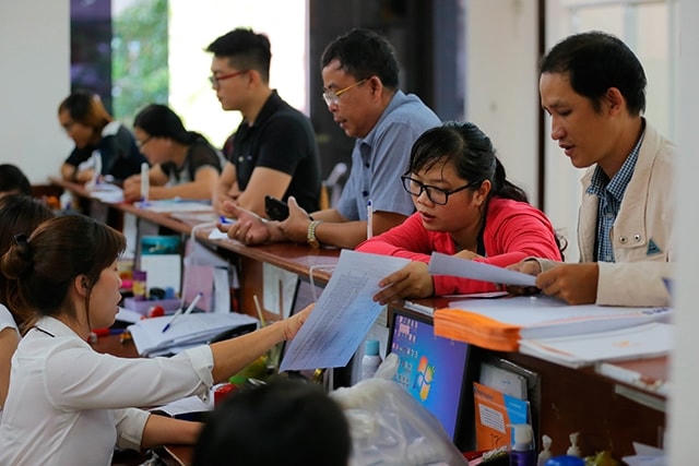  Việc mở rộng đối tượng tham gia BHXH, BHYT đang là thách thức lớn do tác động dịch Covid-19.