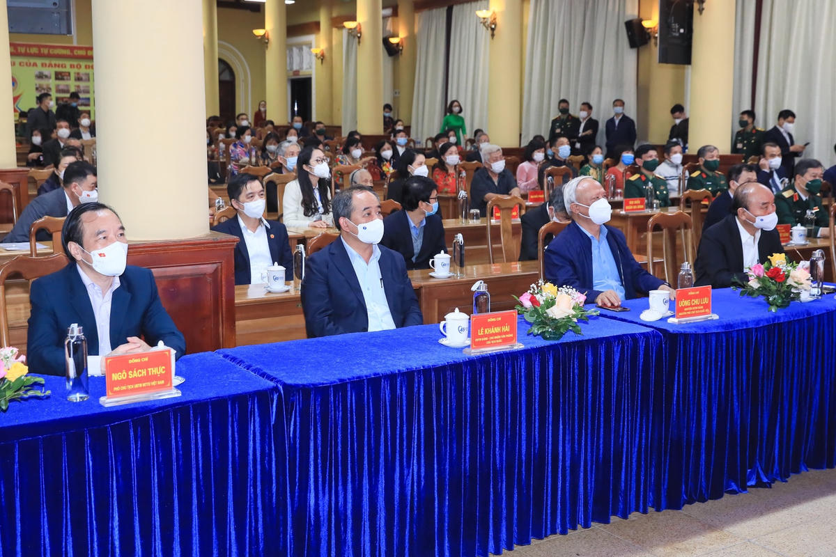 Các đại biểu dự Ngày hội.