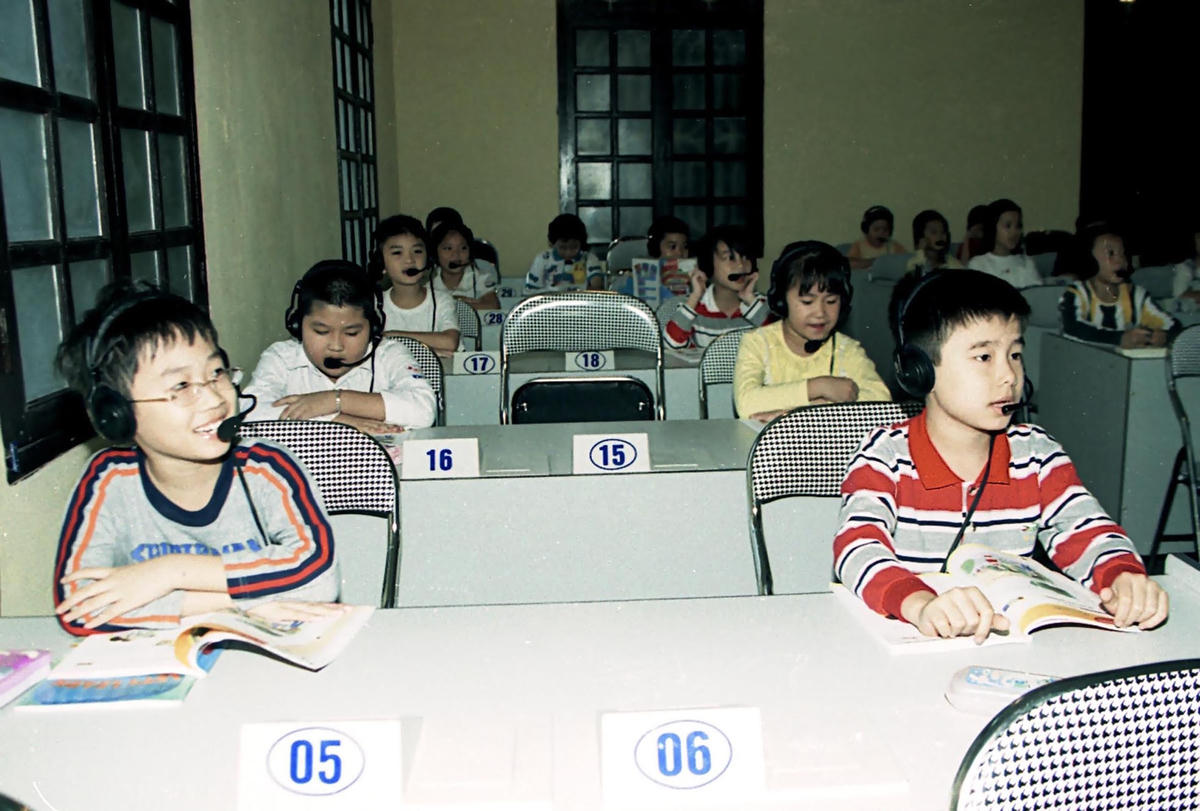 Cần thúc đẩy học Ngoại ngữ trong nhà trường phổ thông.