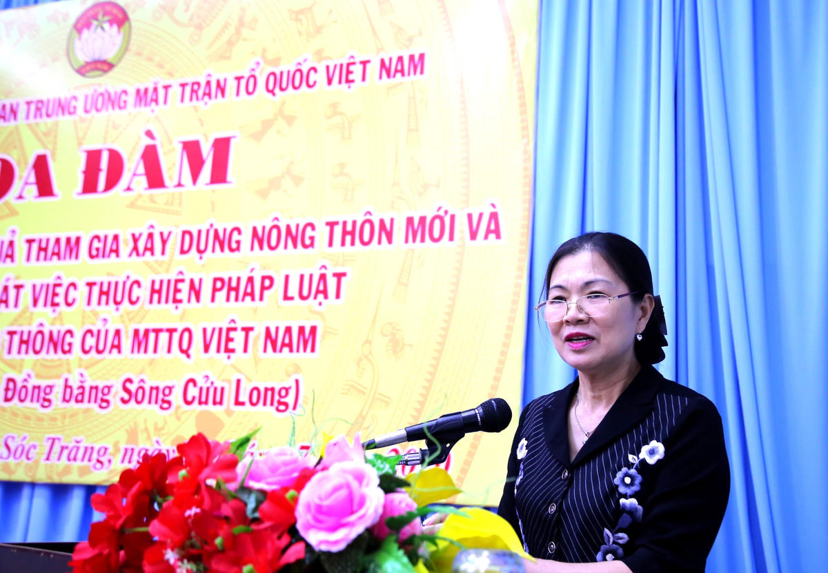 Phó Chủ tịch Trương Thị Ngọc Ánh phát biểu tại buổi toạ đàm.