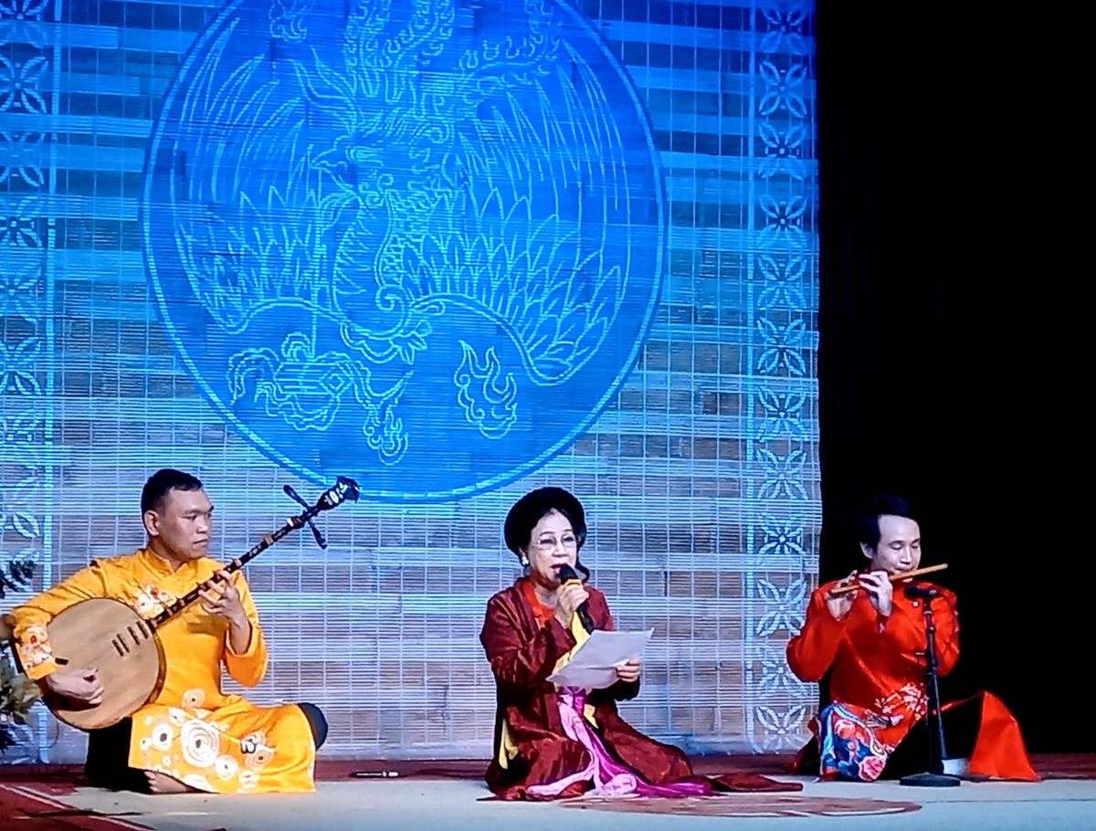 “Ngâm Kiều toàn tập” được nghệ sĩ Nguyễn Quang Long khởi xướng giới thiệu trên nền tảng YouTube.