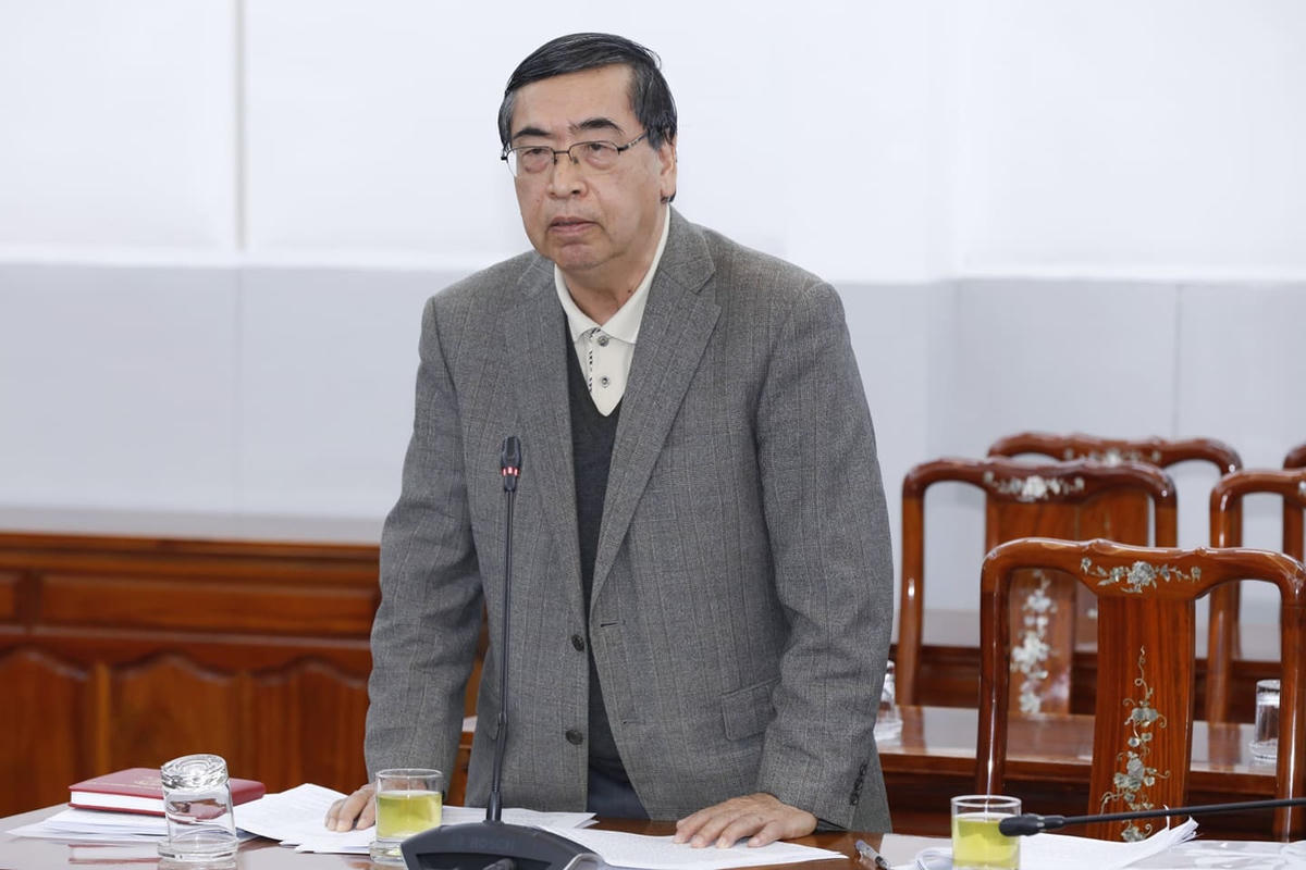 Ông Nguyễn Phú Bình, Chủ tịch Hội Người Việt Nam ở nước ngoài phát biểu tại Hội nghị. Ảnh: Quang Vinh.