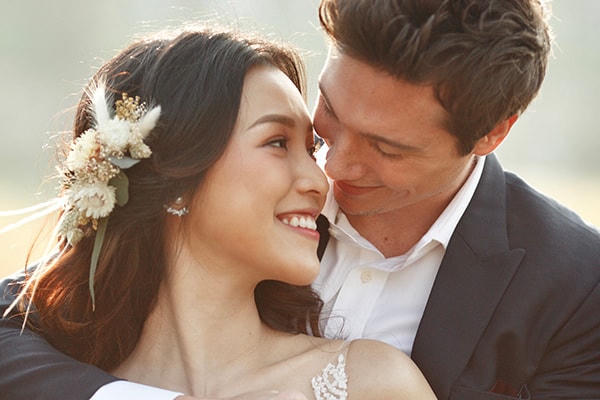 Trước khi quyết định ly hôn, Á hậu Hoàng Oanh nhiều lần "vỡ mộng" vì hôn nhân. 