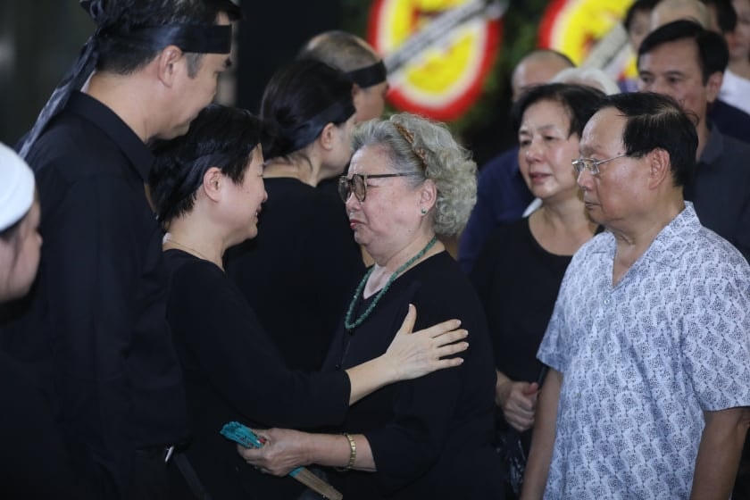 NSƯT Lê Mai .