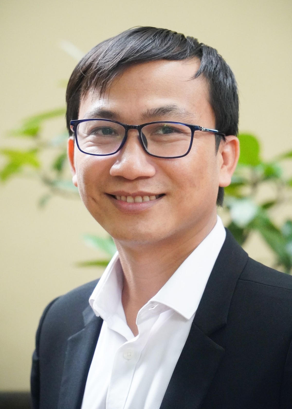 Ông Trần Văn Hiếu.