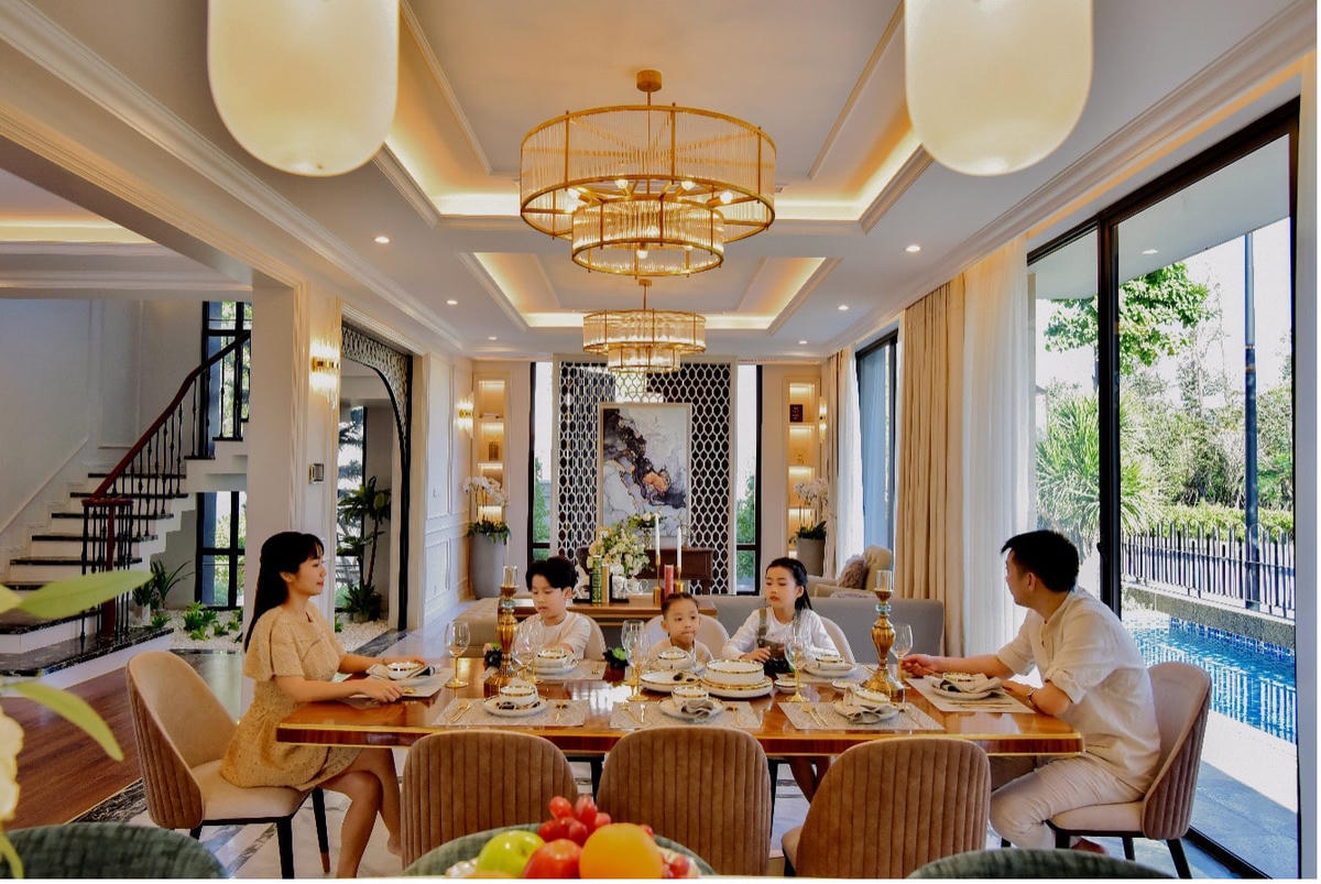 Ốc Thanh Vân hạnh phúc khi ba con đều yêu thích không gian sống tại Aqua City