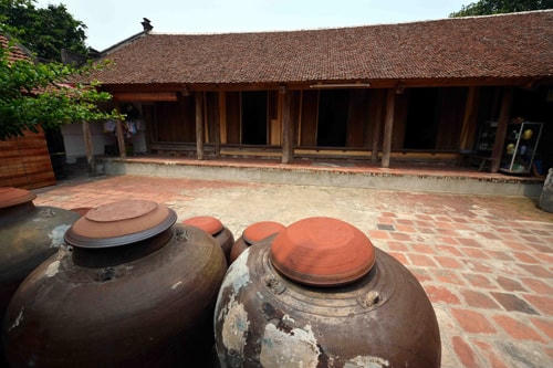 Một ngôi nhà cổ ở Đường Lâm.
