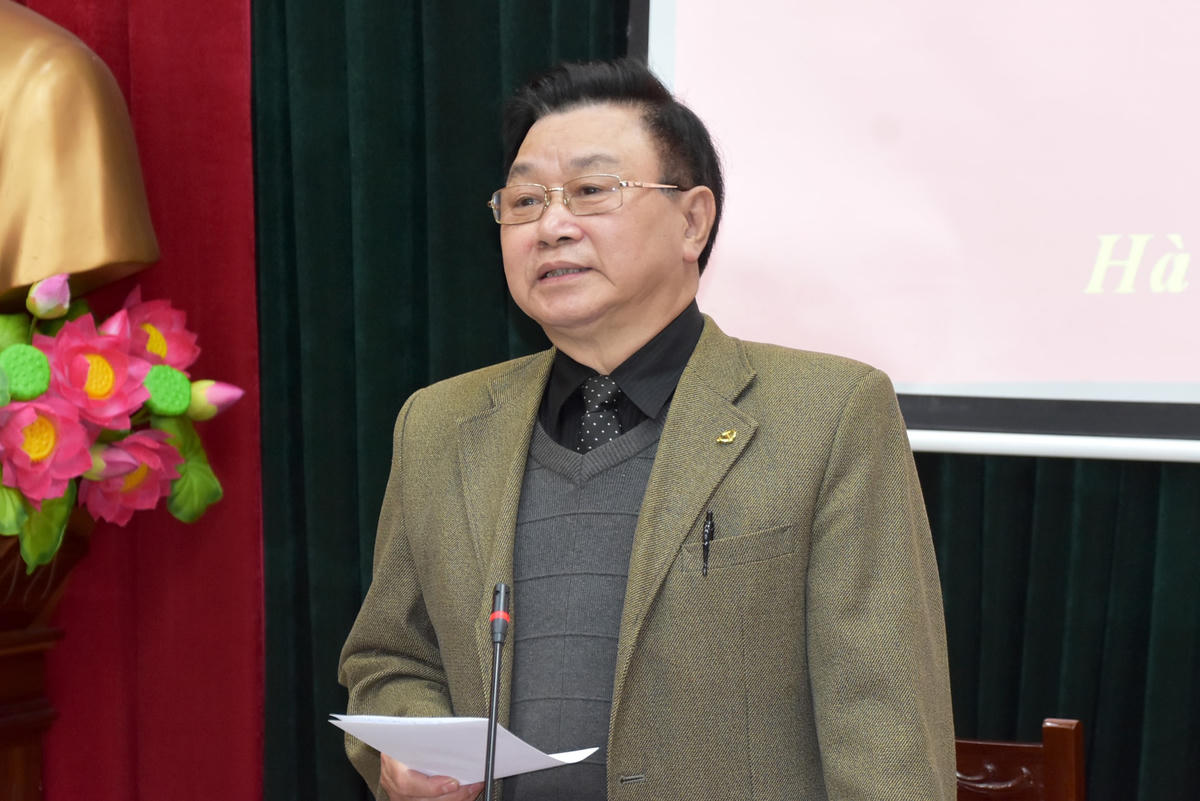 Ông Ngô Trọng Vịnh, Phó Chủ tịch Thường trực Trung ương Hội Người cao tuổi Việt Nam phát biểu tại buổi họp báo.
