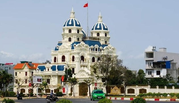 Tòa lâu đài trên đường Lê Hồng Phong, TP Hải Phòng của đại gia Phát "dầu".