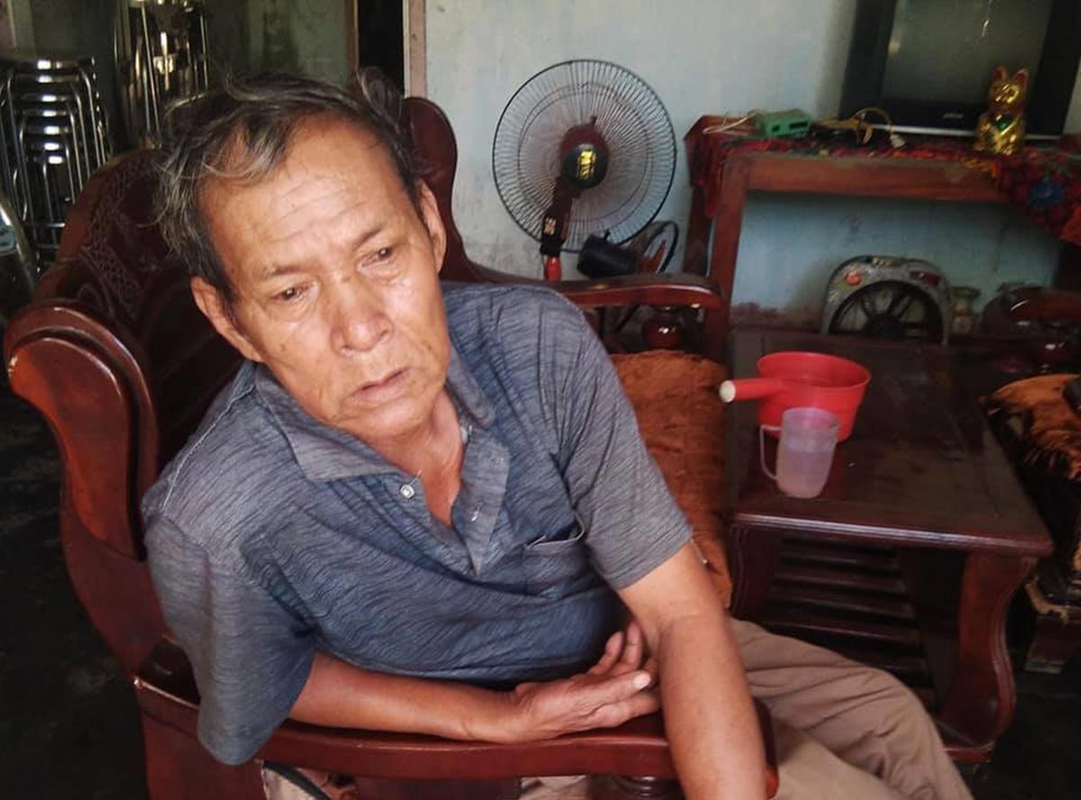Ba chị Ng. bị tai biến không đi lại được nhiều năm. (Ảnh CTV).