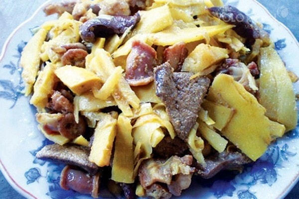 Món vếch là đặc sản của người Ê Đê.