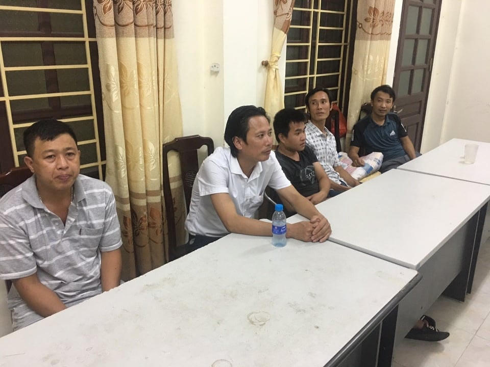 Các đối tượng trong vụ án tại cơ quan công an.