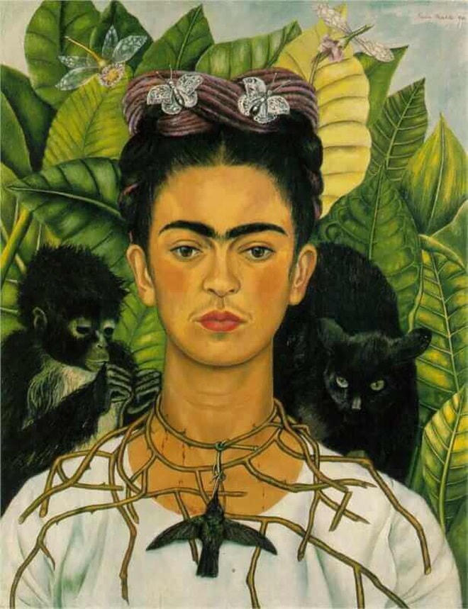 Nữ danh họa người Mexico - Frida Kahlo và bức "Chân dung tự họa với vòng cổ gai và chú chim ruồi", thực hiện hồi năm 1940.  