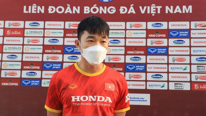 Xuân Trường cho rằng muốn vô địch AFF Cup 2020, đội tuyển Việt Nam phải đánh bại Malaysia.Ảnh: VFF.