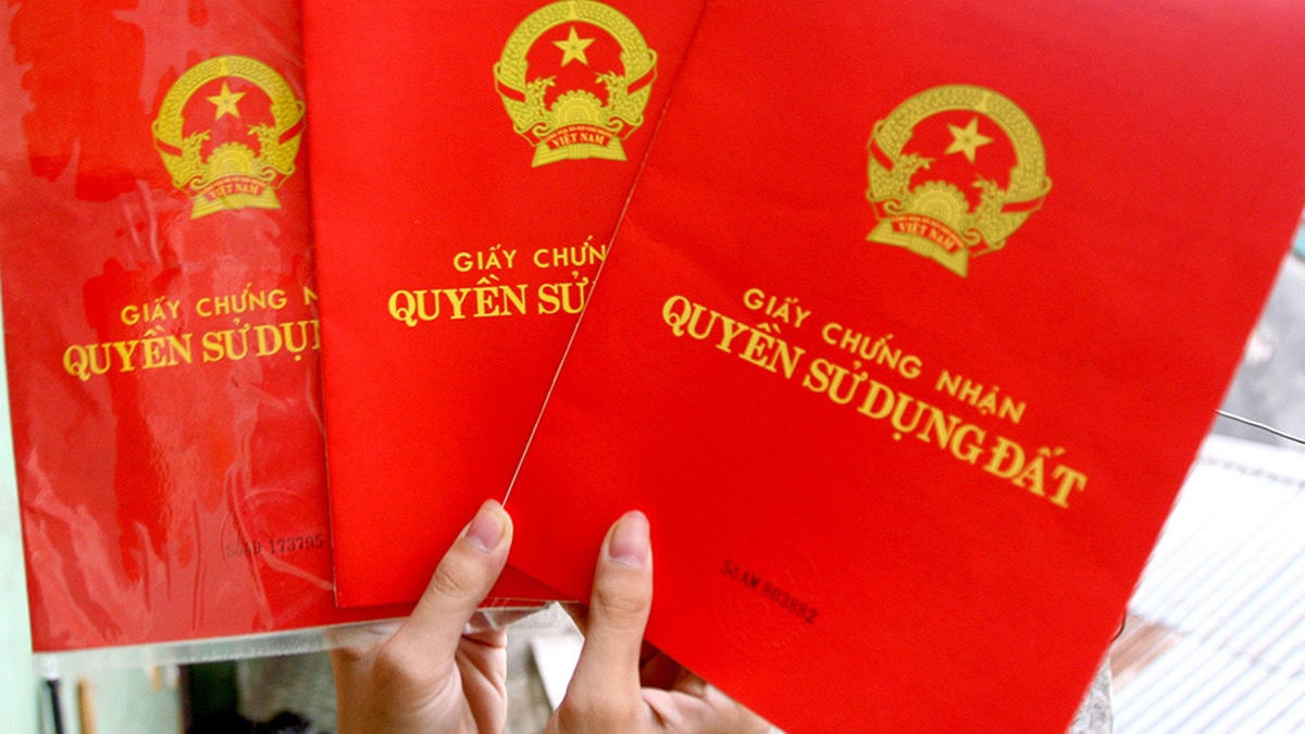 Việc ủy quyền hướng đến mục đích đẩy nhanh tiến độ cấp sổ đỏ cho người dân.